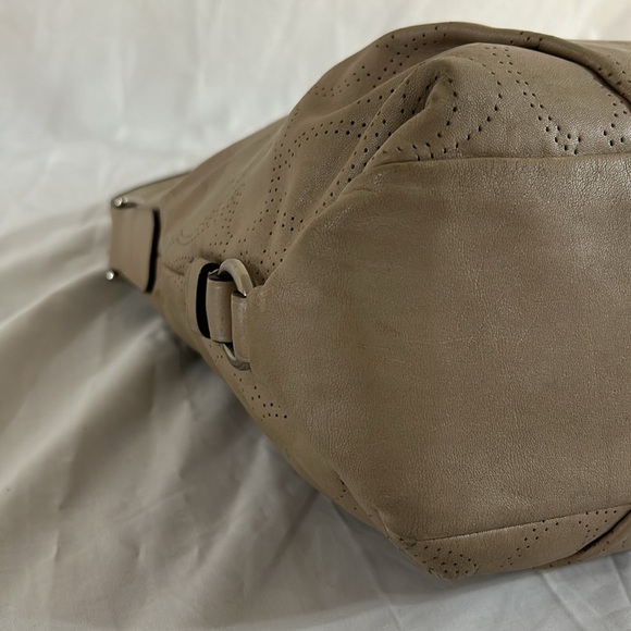 Coach F19407 Perforated Leather North South Duffel in Grey - Picture 8 of 11